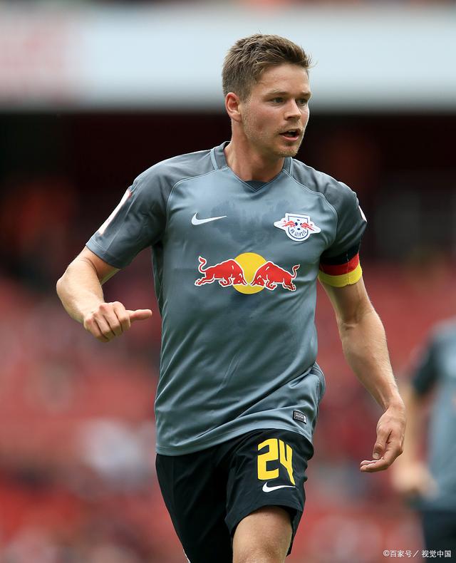 金年会官方登录-窗口期体能课后，本菲卡再遭质疑备战德甲，目标明确，年轻球员得到机会